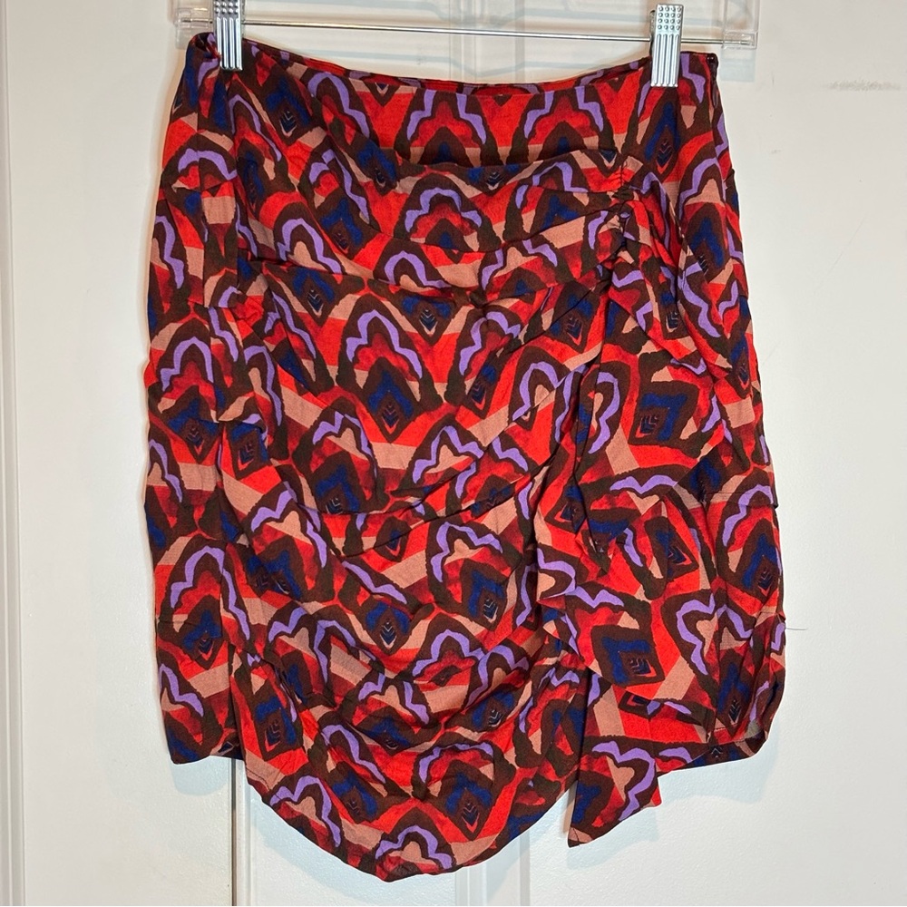 NWT Dolan Red Burgundy Tan Abstract Geo Print Gathered Ruffle Mini Skirt XS